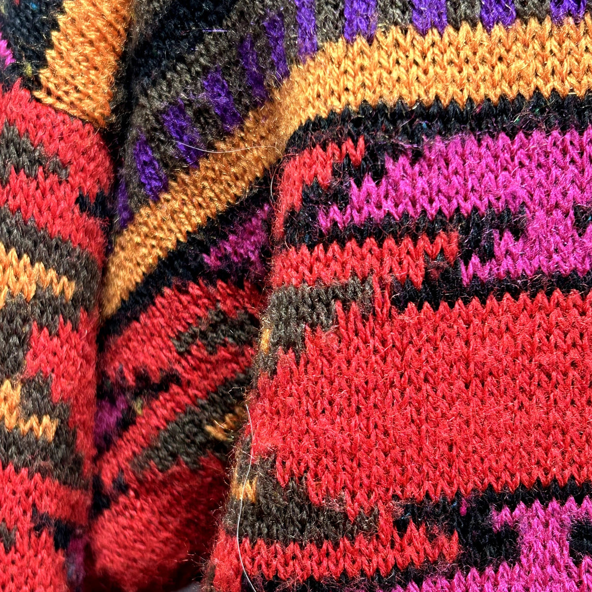 VTG 90s Hastings & Smith M Southwestern Aztec Cable Knit Crewneck Sweater