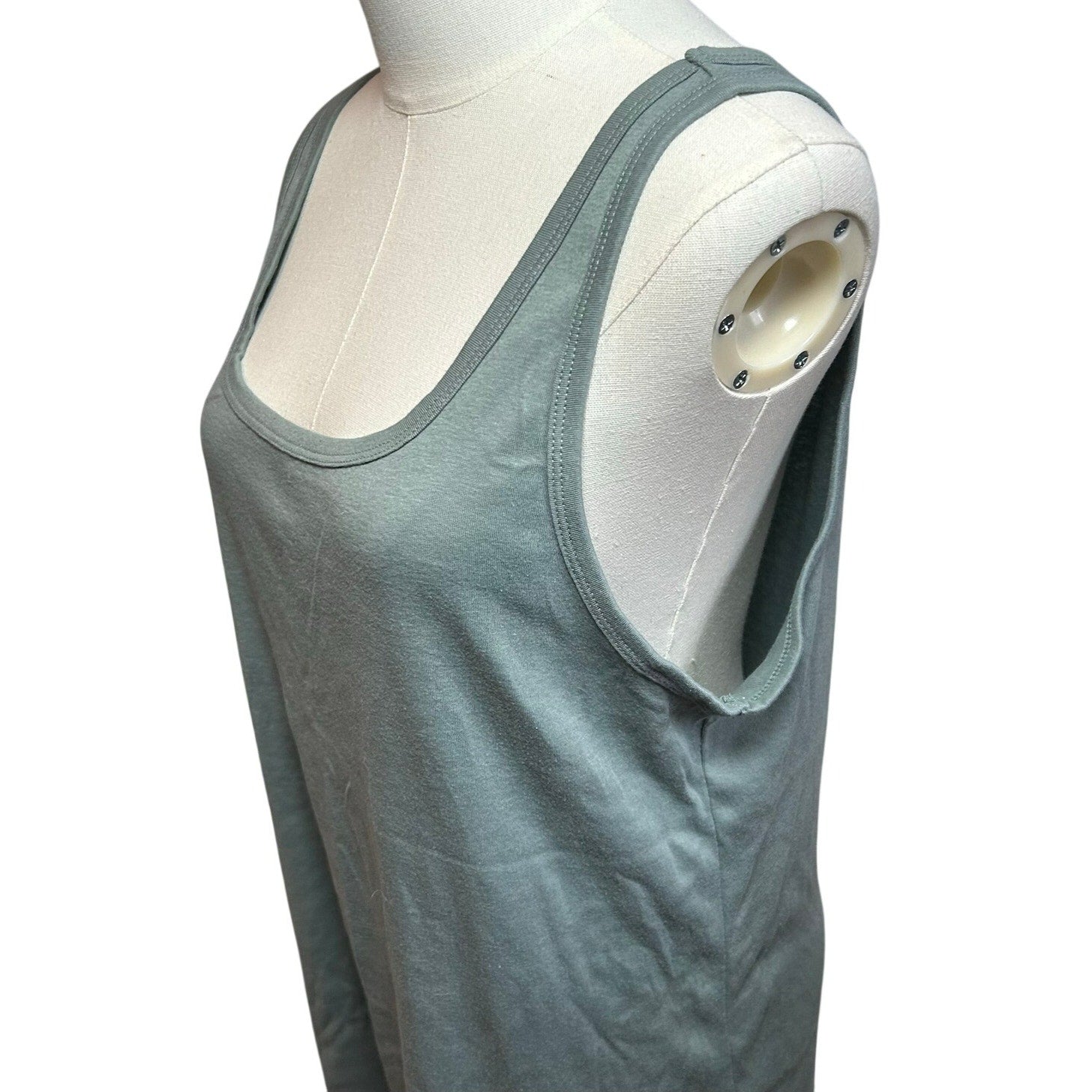 A New Day Gray Scoop Neck Tank Top Ribbed Knit Minimalist Basics XL Loungewear