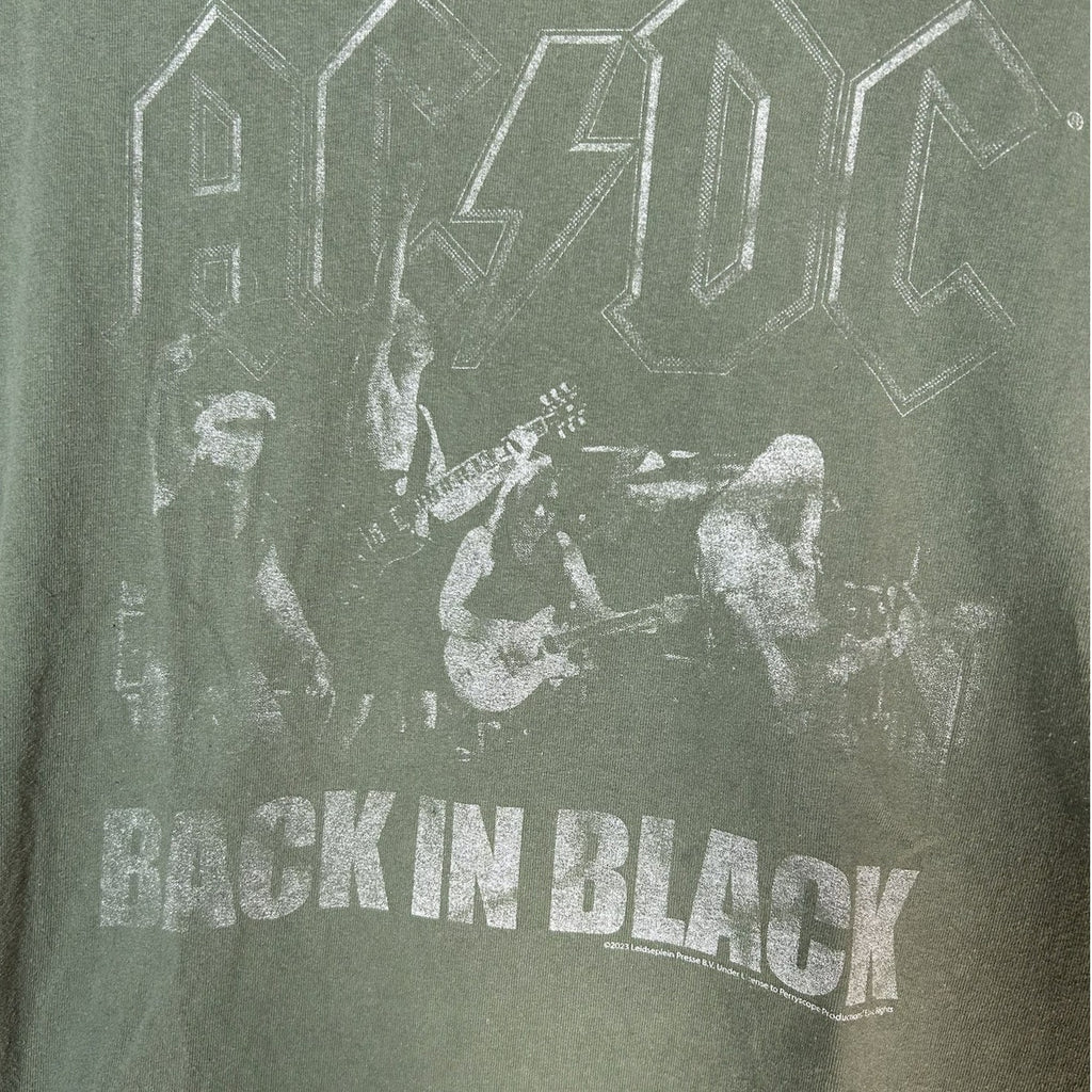 AC/DC Olive Green Back In Black 2023 Band Tee Size L Perryscope Rock Graphic