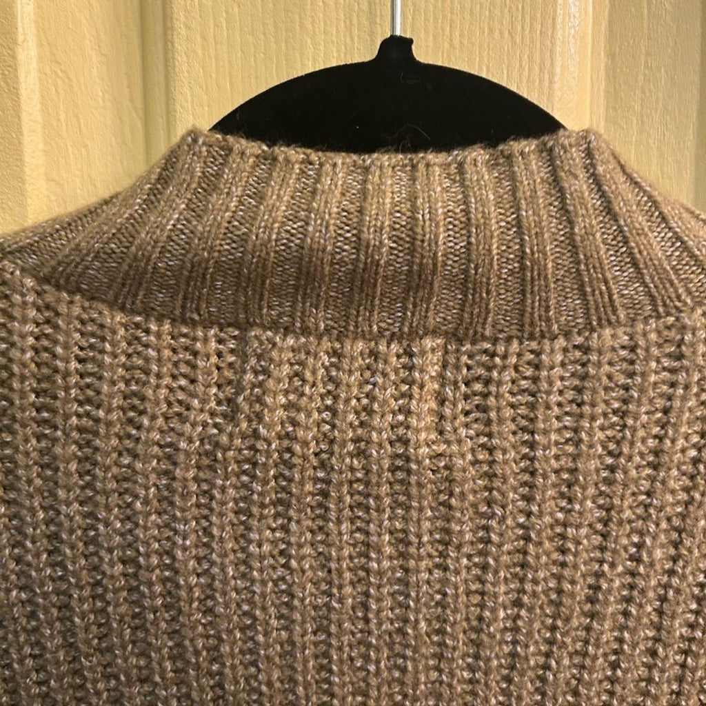 NWT Old Navy SoSoft Cable Knit Sweater Medium Mustard Green Mock Neck Fisherman