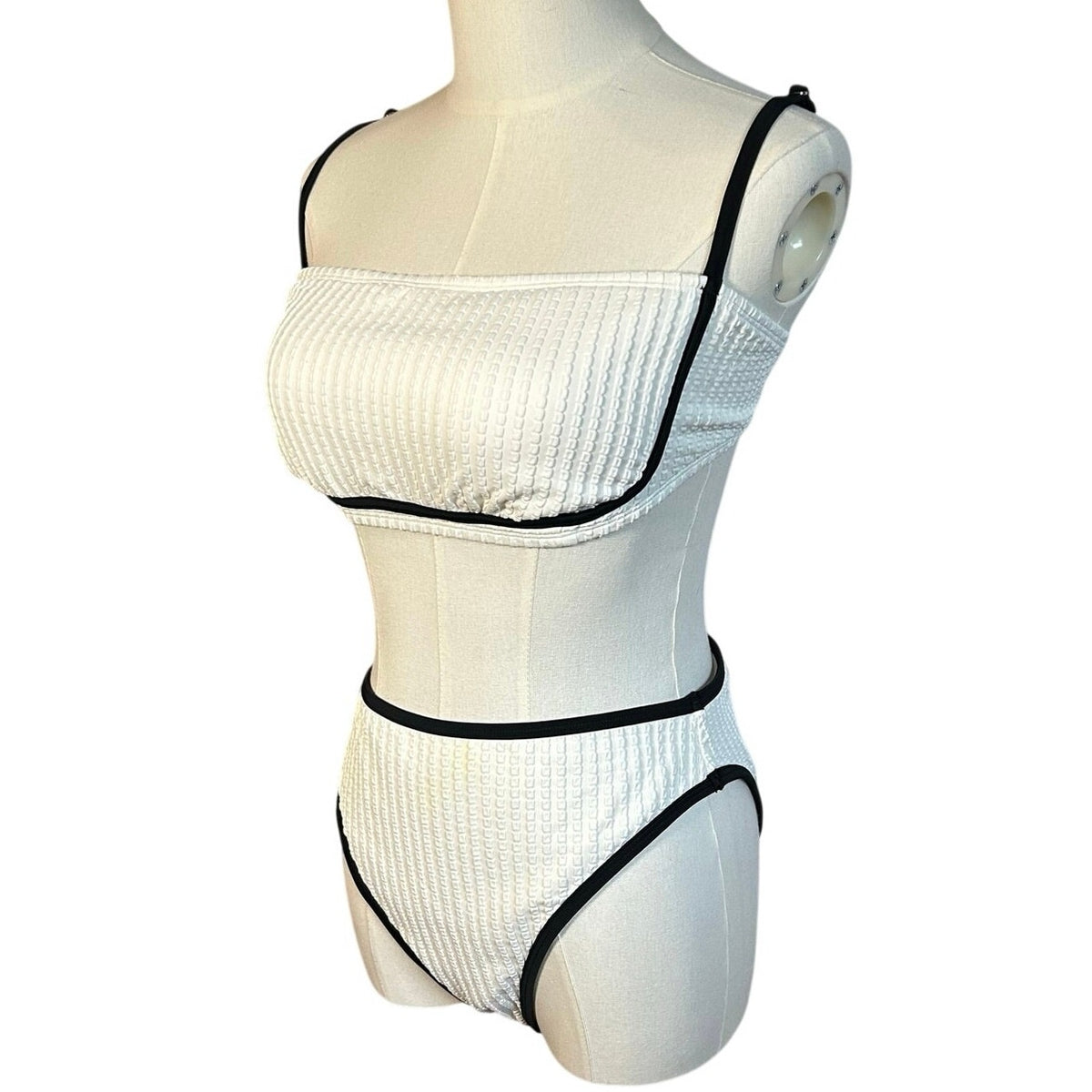 NWT Cupshe White Black Trim Bikini Bridal Honeymoon Beach M L Minimalist Preppy