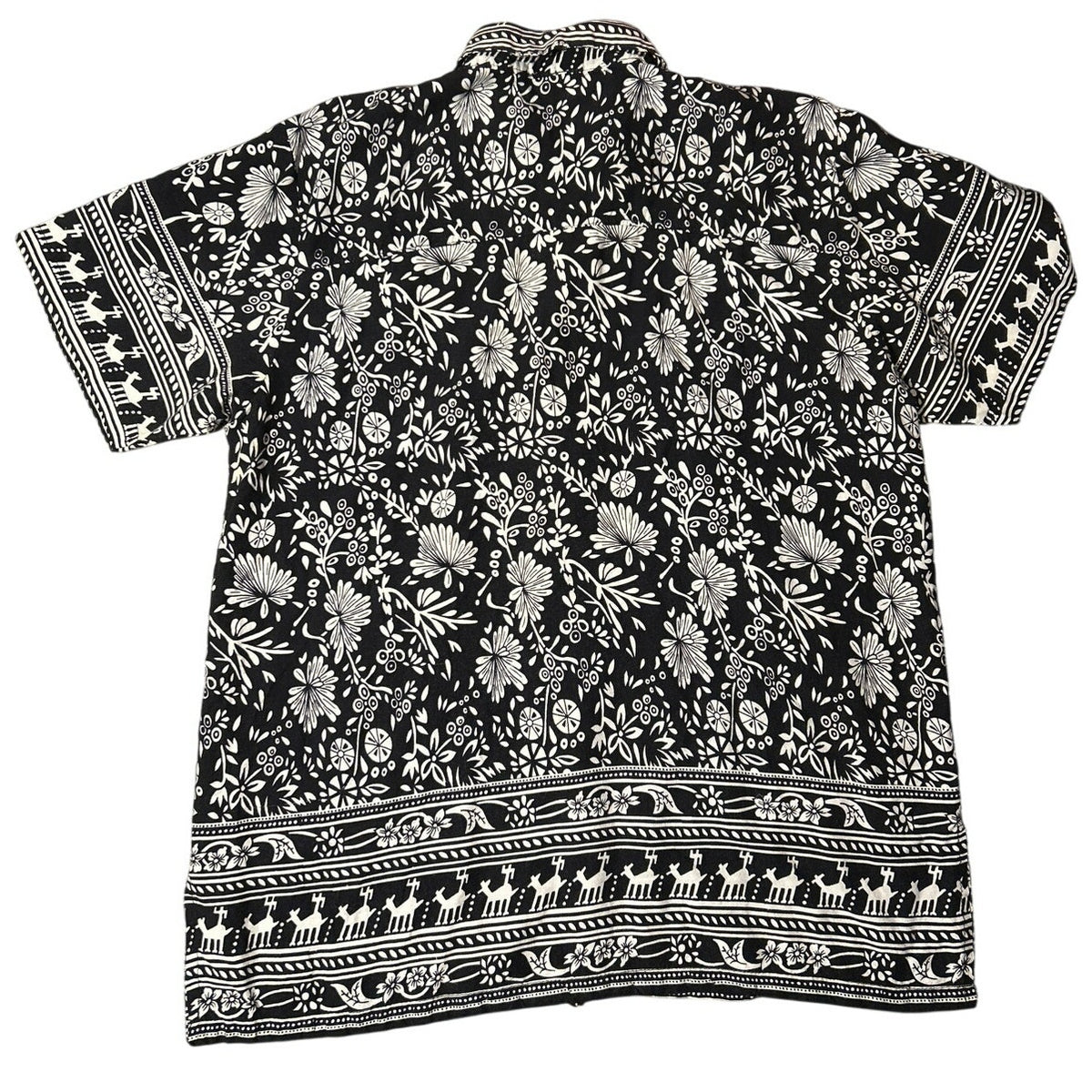 VTG Studio Basic Black White Floral Deer Border Print Rayon Blouse Size L