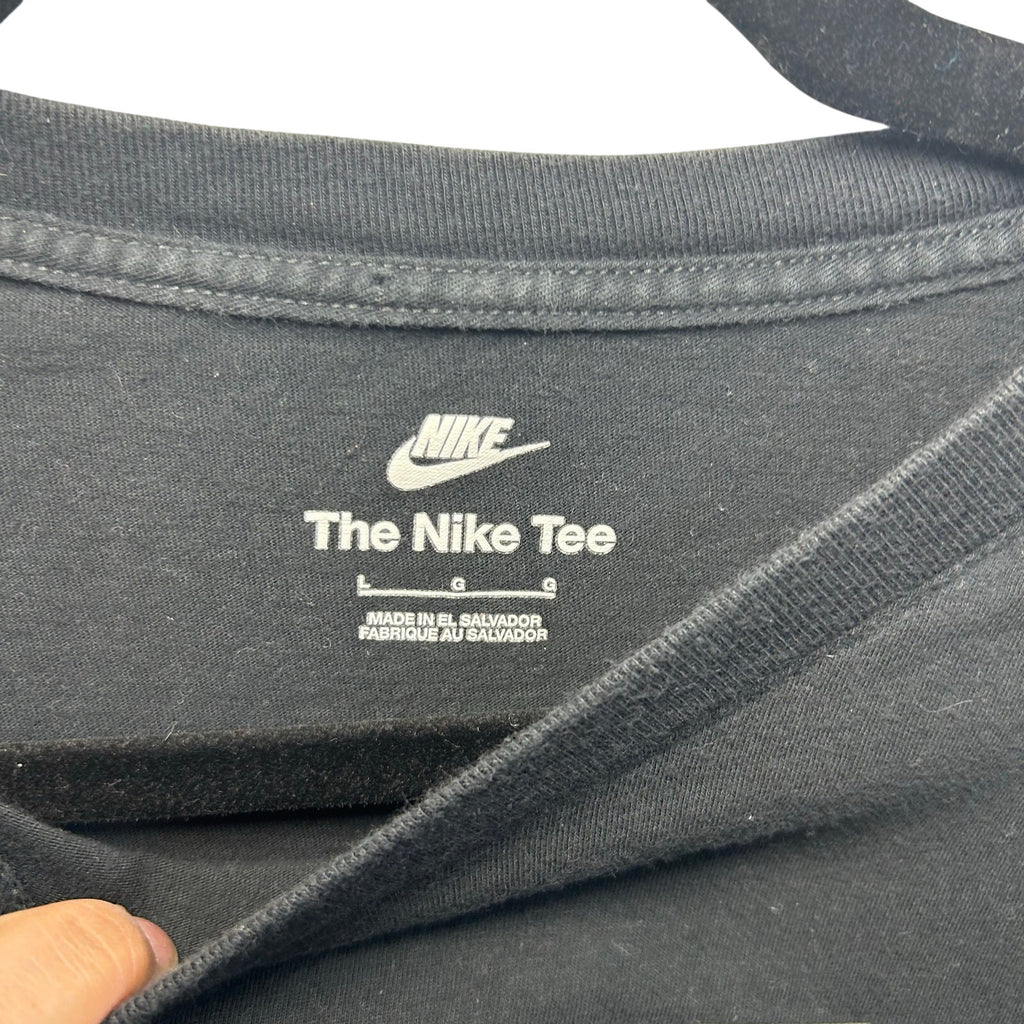 Nike Graphic T-Shirt Black L Short Sleeve Cotton Activewear Sportswear Skater