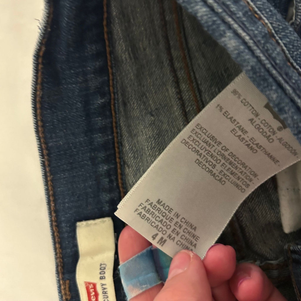 Levi's 529 Curvy Cut Off Denim Shorts Women's Size 4 Dark Wash Indigo