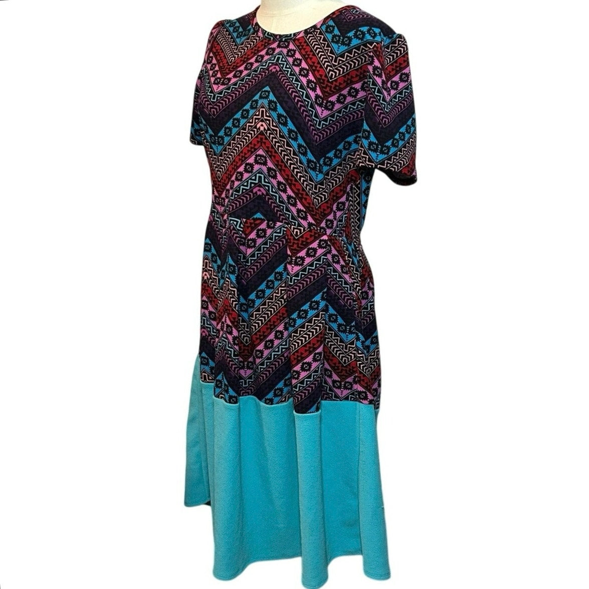LuLaRoe Amelia Dress Large Multicolor Blue Floral Stretchy Pockets Southwestern