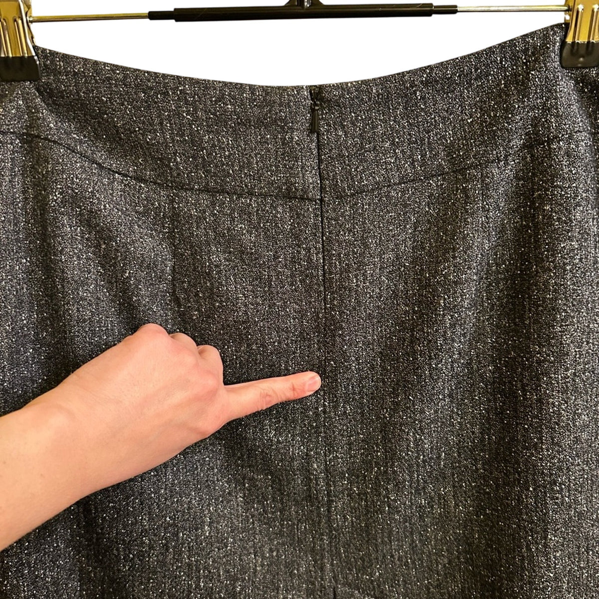 New York & Company Stretch Size 8 Charcoal Grey Pleated Slit Lined Pencil Skirt