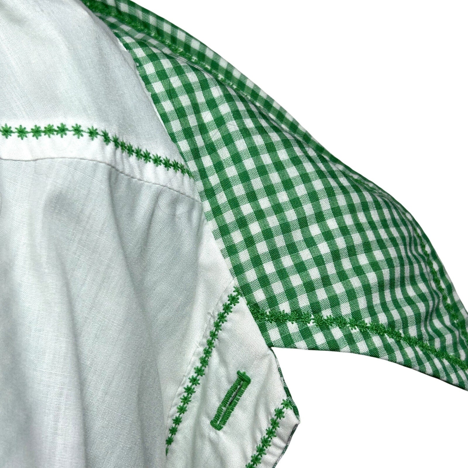 VTG 70s White Shamrock M Embroidery Gingham St. Patrick's Day Top Twee Retro