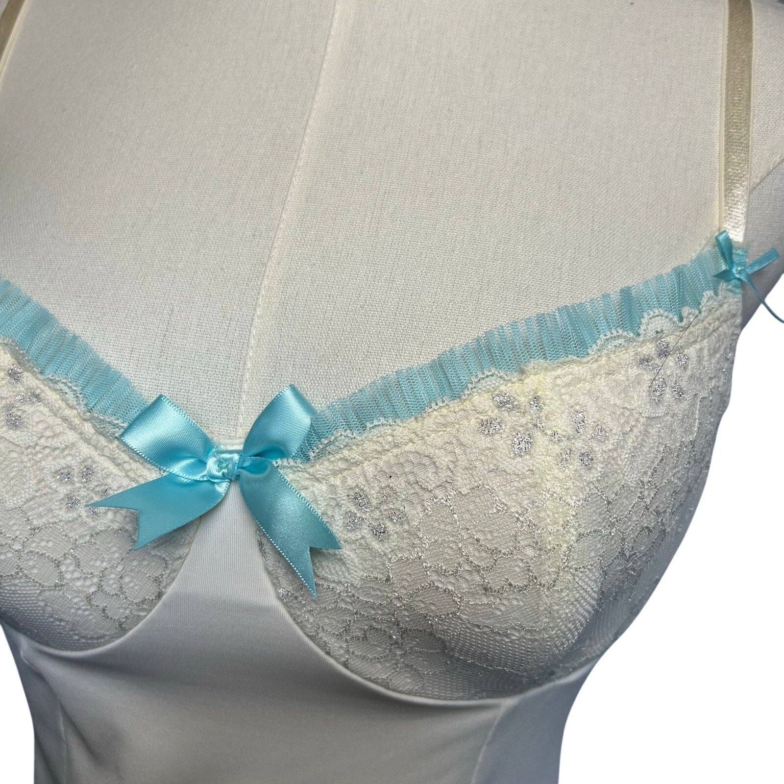 Victoria's Secret White Blue Lace Bridal Corset Bustier 34C Set Bridal Coquette