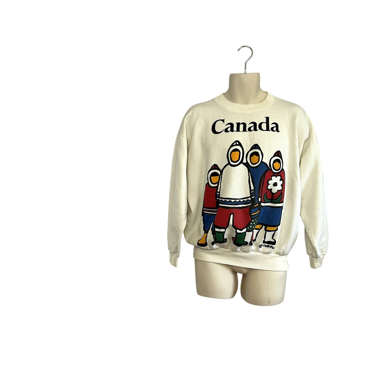 TUKTU One Size White Canadian Indigenous Art Graphic Sweatshirt Crewneck Fleece
