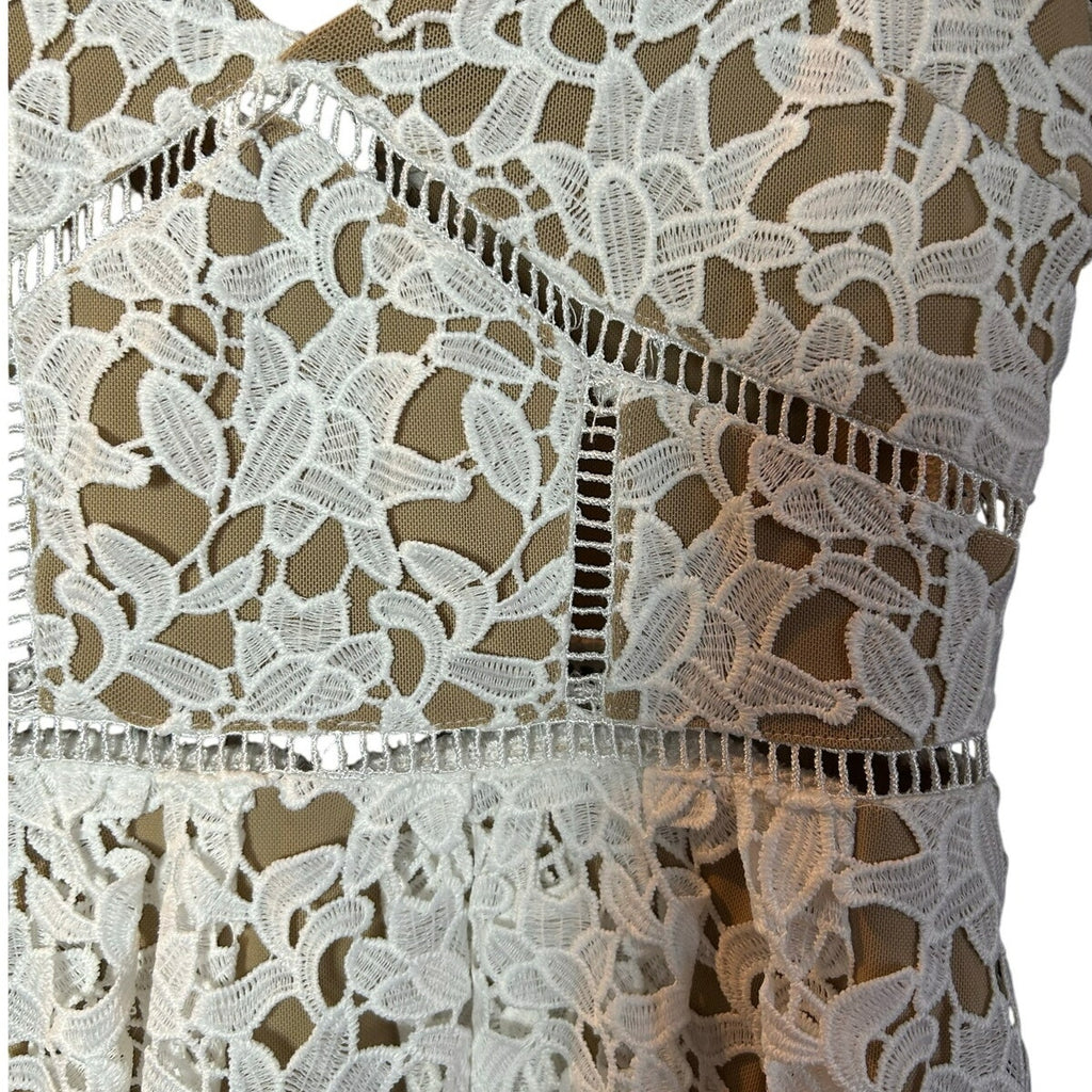 L'ATISTE White Guipure Lace Mini Dress S Bridal Shower Bachelorette Nude Lining