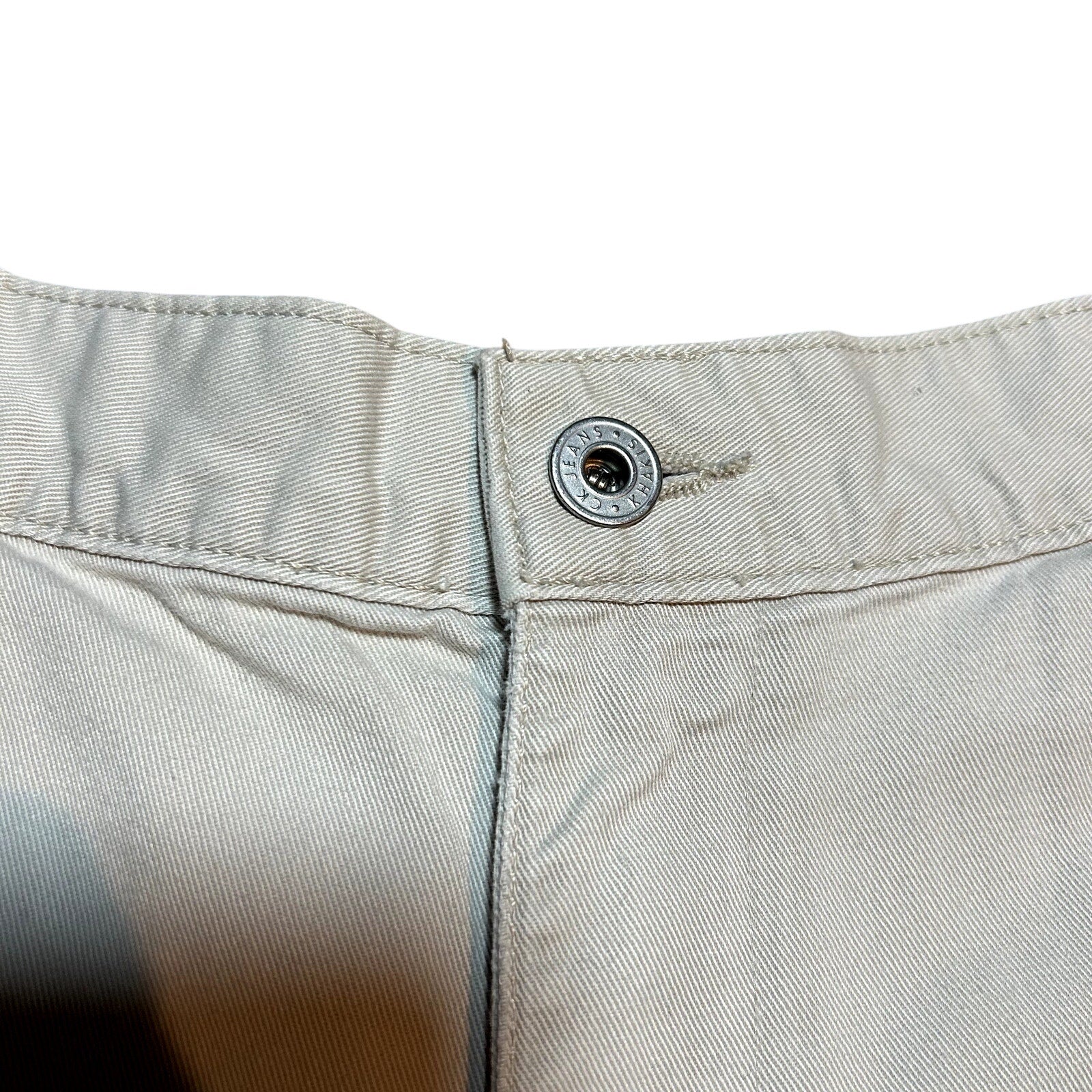 Calvin Klein Khakis VTG Made in USA 100% Cotton Flat Front Khaki Shorts Size 12