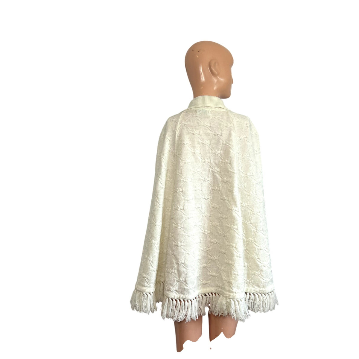VTG 70s Cuddle Knit OS White Button Front Fringe Knit Poncho Cape Sweater Twee