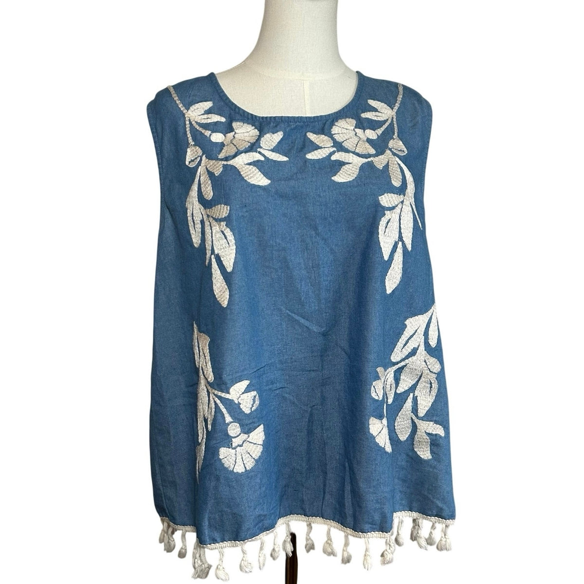 Entro Denim Embroidered Tank Top Fringe Boho Large Cottage Resort Casual Summer
