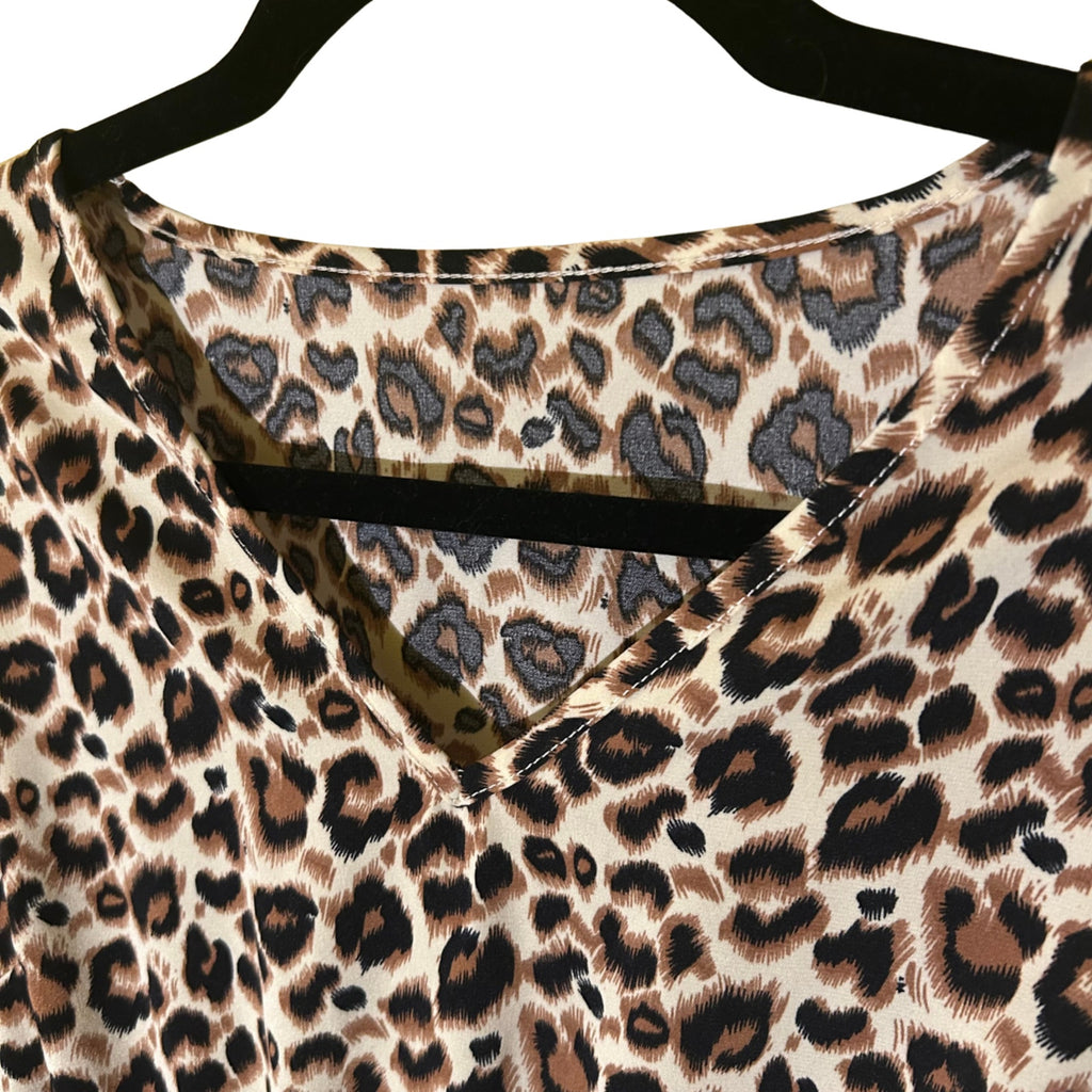 Cheetah Animal Print V-Neck Elastic Waist Mini Dress Medium Mob Wife Whimsygoth