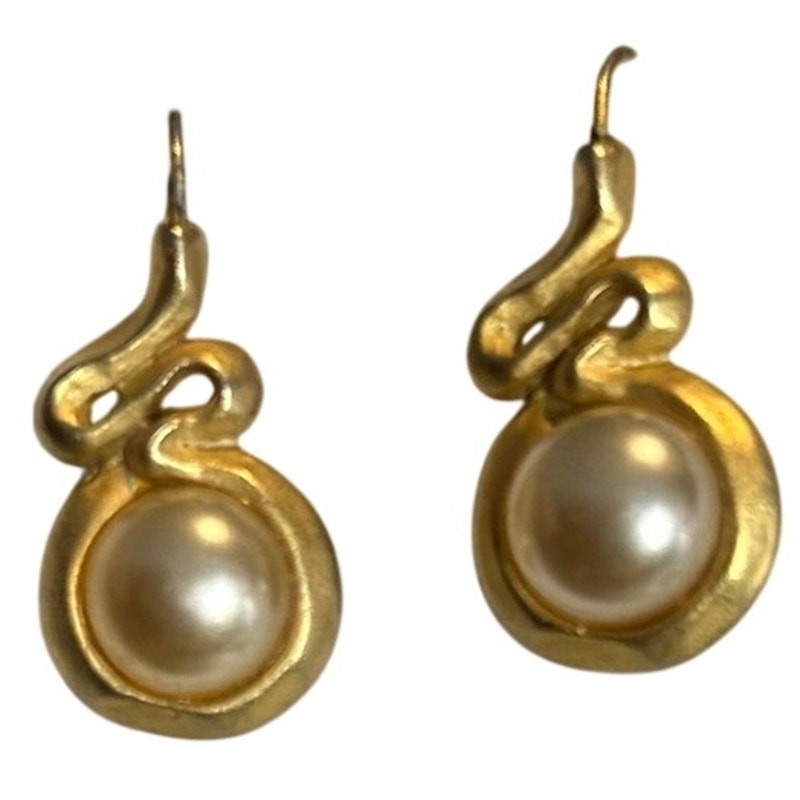 VTG 90s The Limited Gold Sculptural S-Curve Faux Pearl Drop Earrings Whimsigoth