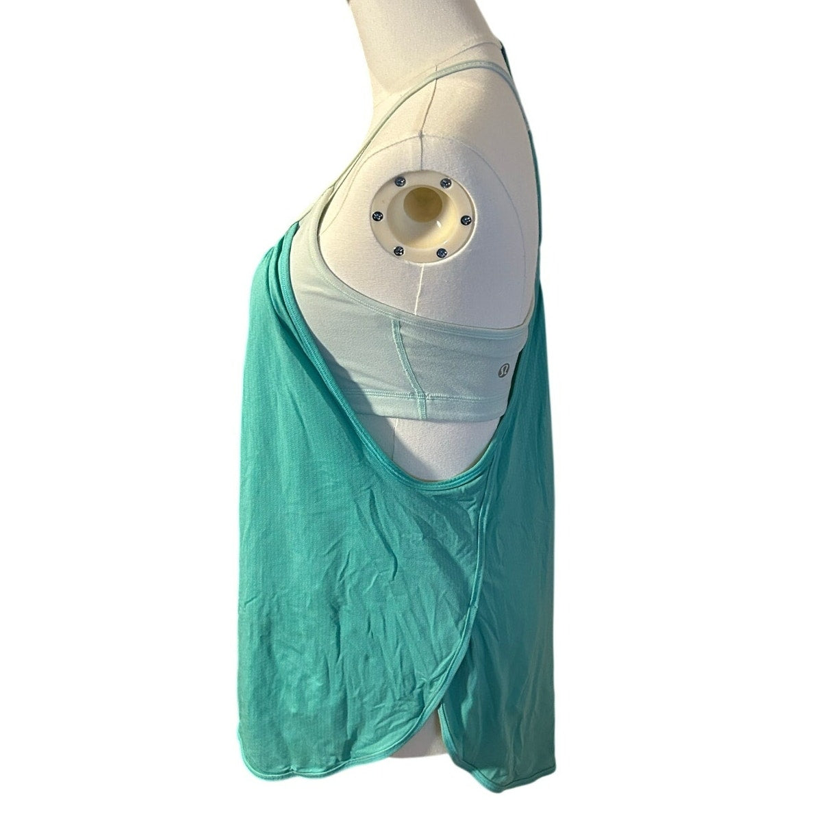 Lululemon No Limit Tank Teal Mint Green Size 4 Built In Bra 2-in-1 Clean Girl