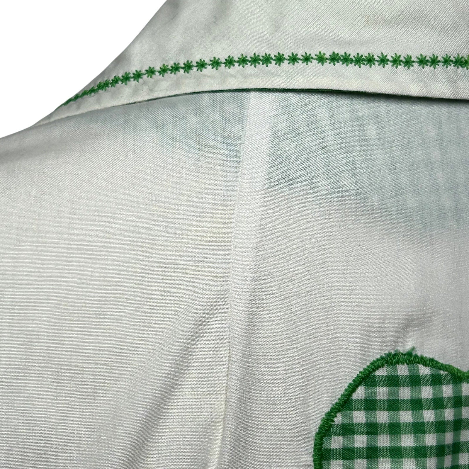VTG 70s White Shamrock M Embroidery Gingham St. Patrick's Day Top Twee Retro