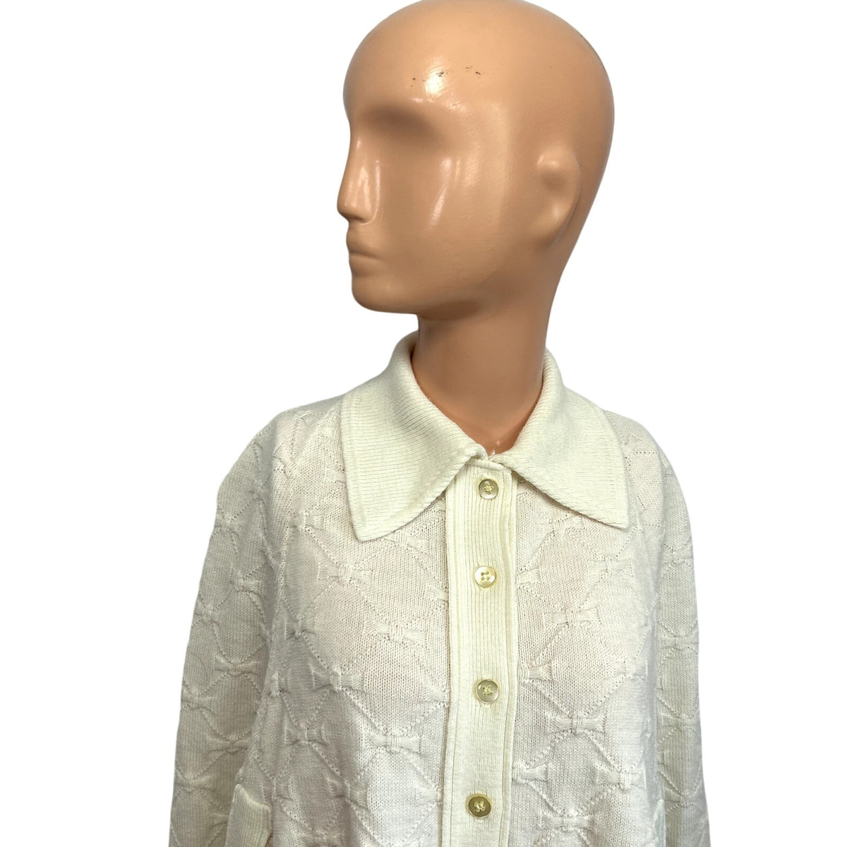 VTG 70s Cuddle Knit OS White Button Front Fringe Knit Poncho Cape Sweater Twee