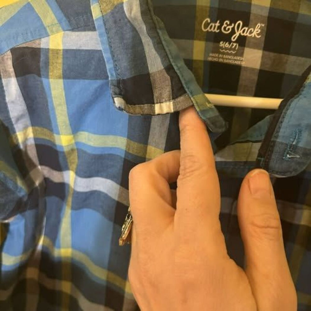 Cat & Jack Boys Blue Green Plaid Shirt Size 6/7 Long Sleeve FLAW