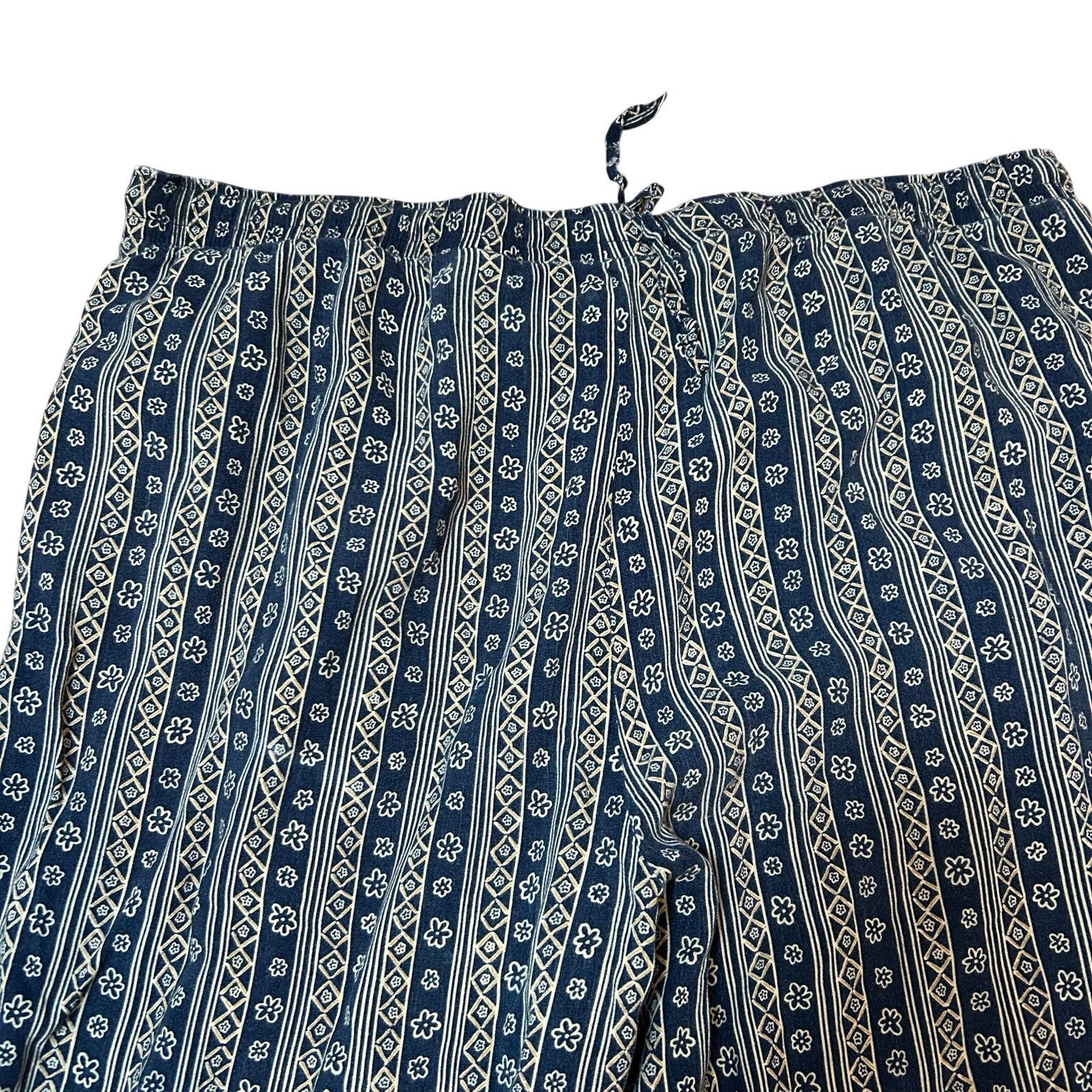 VTG Sag Harbor Petite Floral Rayon Wide Leg Pants Blue 90s L Drawstring