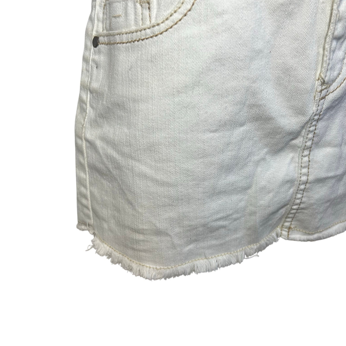 VTG Y2K Mudd White Denim 8 Mini Skirt Raw Hem Grunge Streetwear Retro Casual
