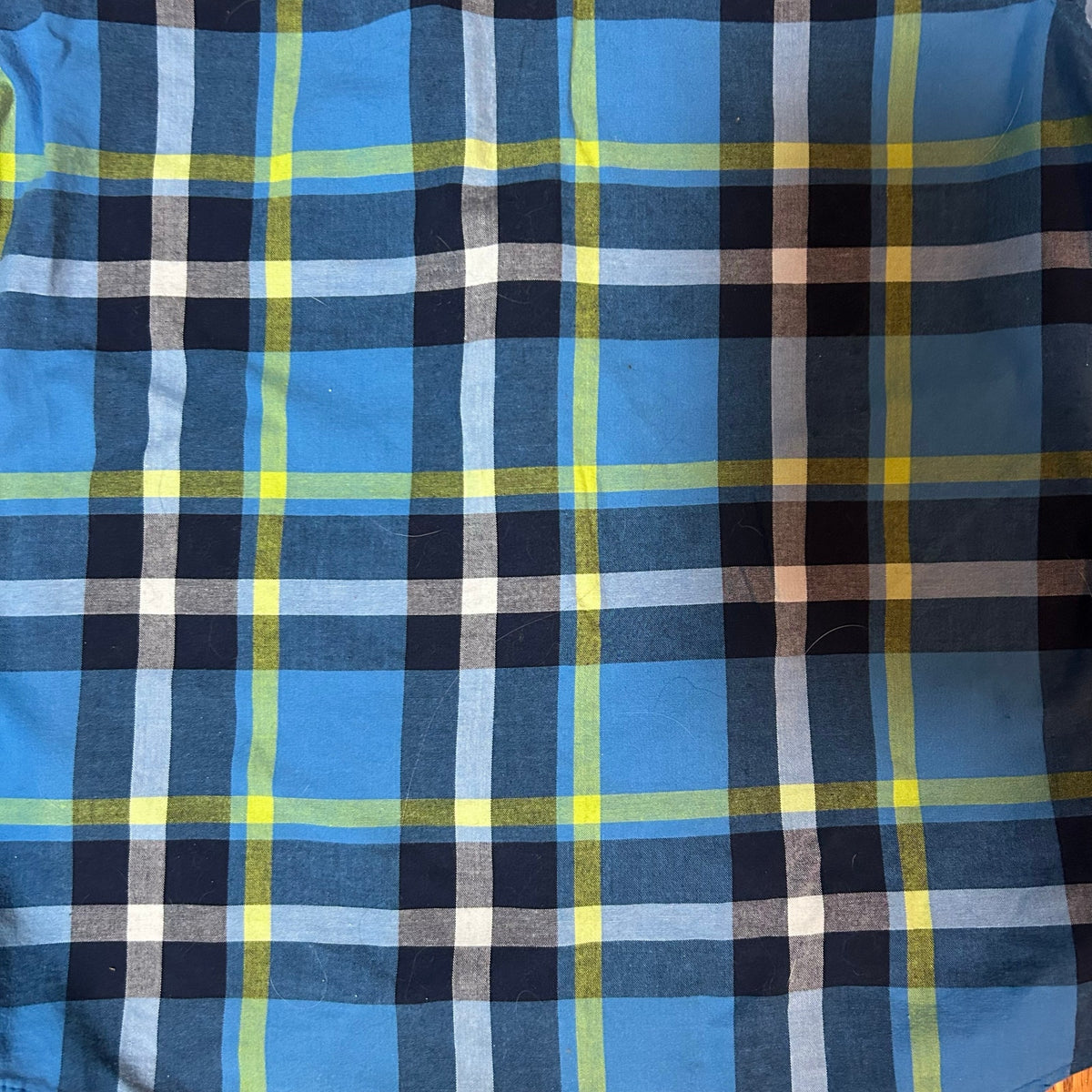 Cat & Jack Boys Blue Green Plaid Shirt Size 6/7 Long Sleeve FLAW
