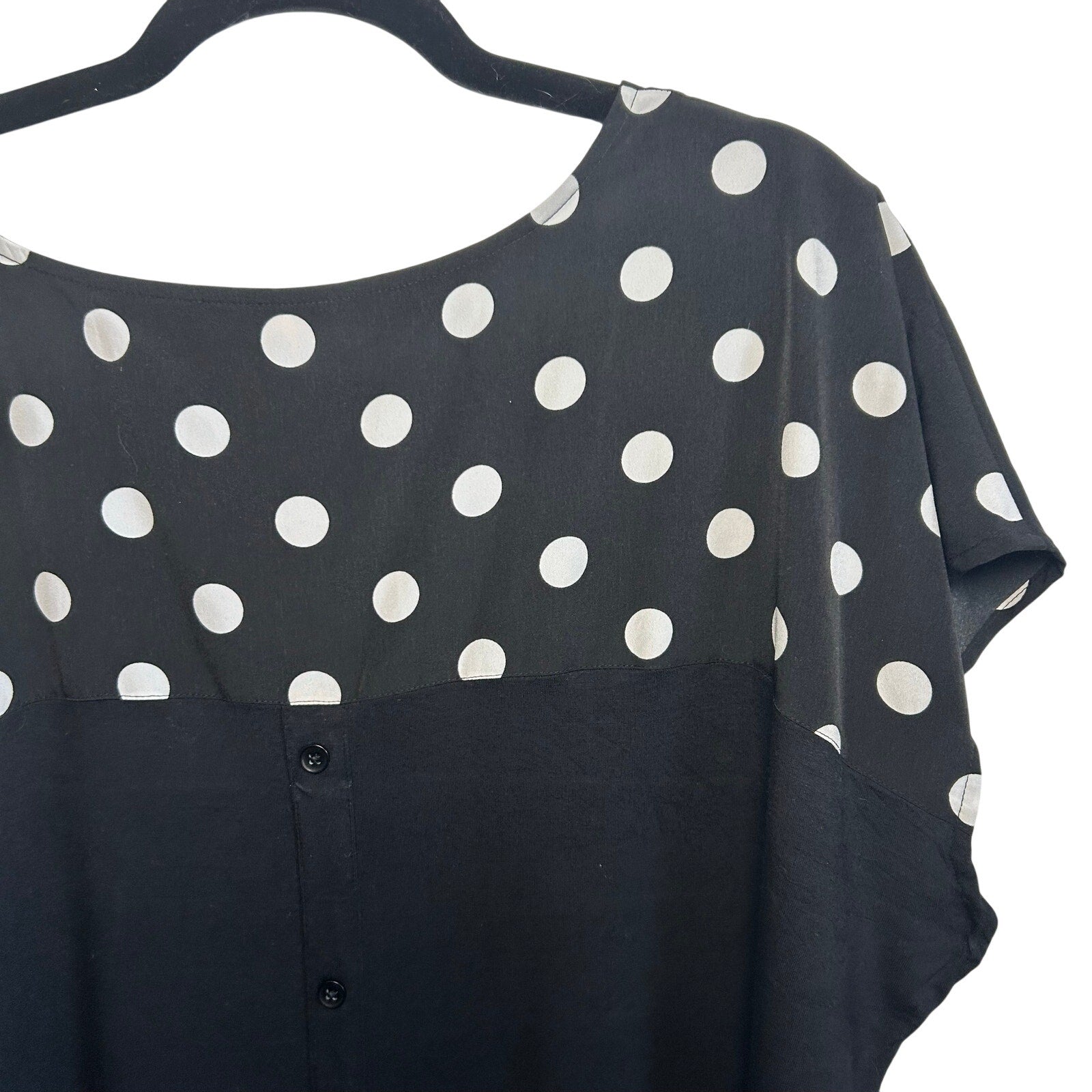 Evri Plus XL Black White Polka Dot Blouse Knit Jersey Plus Size Casual Retro