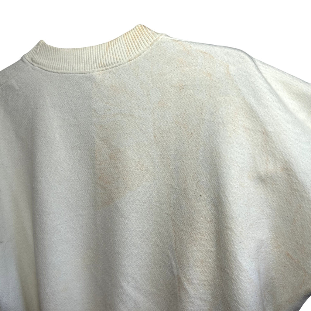 TUKTU One Size White Canadian Indigenous Art Graphic Sweatshirt Crewneck Fleece