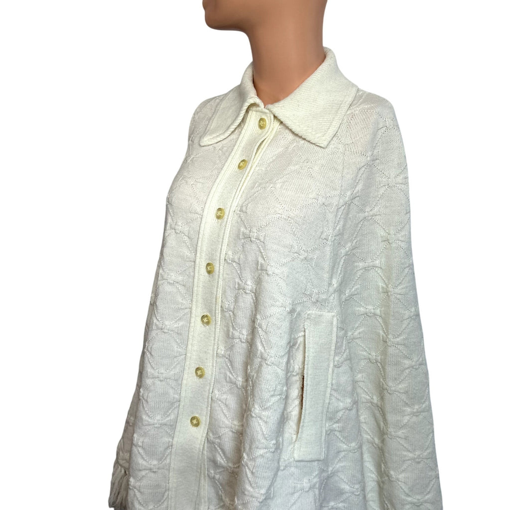 VTG 70s Cuddle Knit OS White Button Front Fringe Knit Poncho Cape Sweater Twee