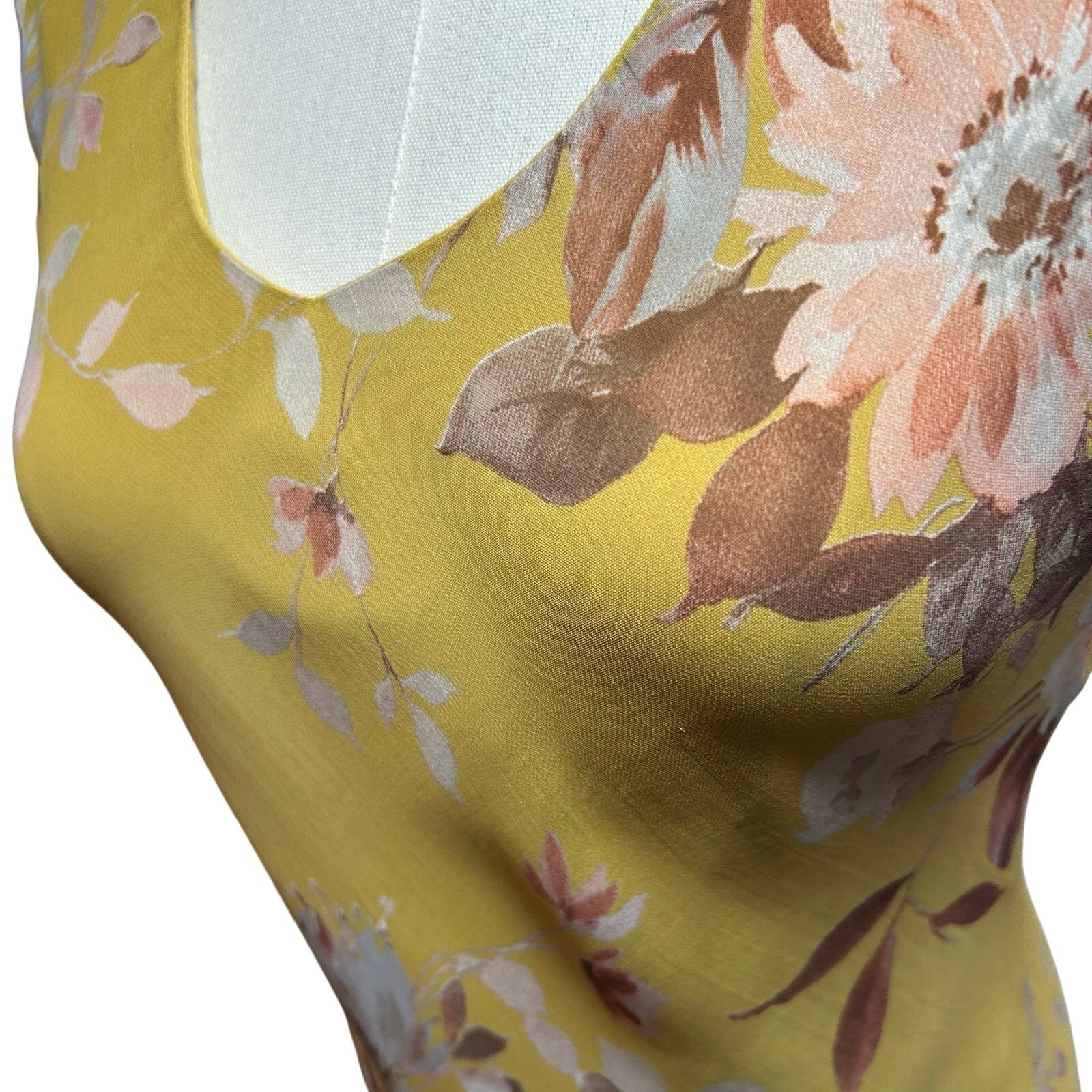 Lily Petite Small Floral Handkerchief Hem 90s Y2K Yellow Rayon Midi Dress P/S