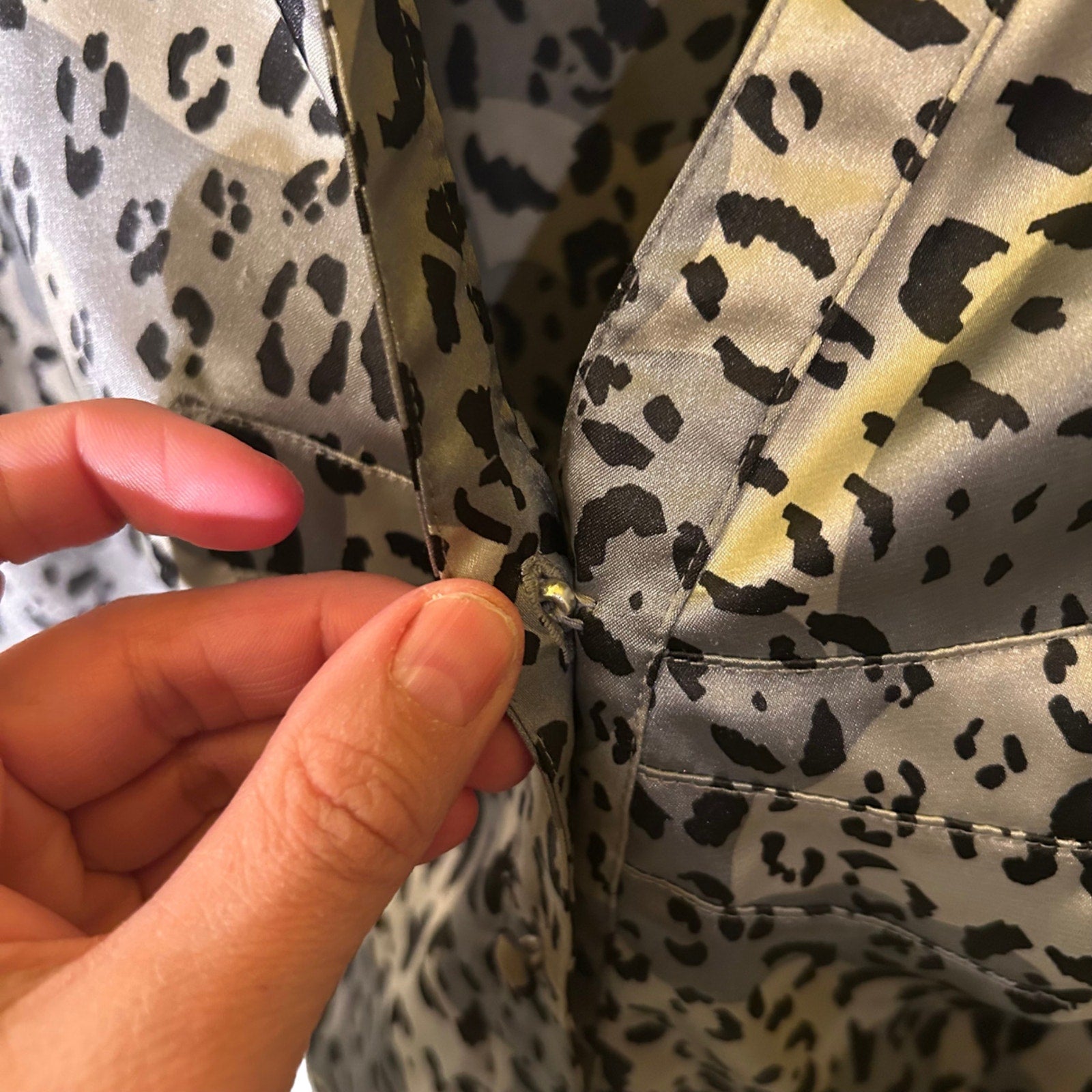 VTG FANG Cheetah Animal Print Satin Blouse Puff Sleeve Mob Wife Office Siren M