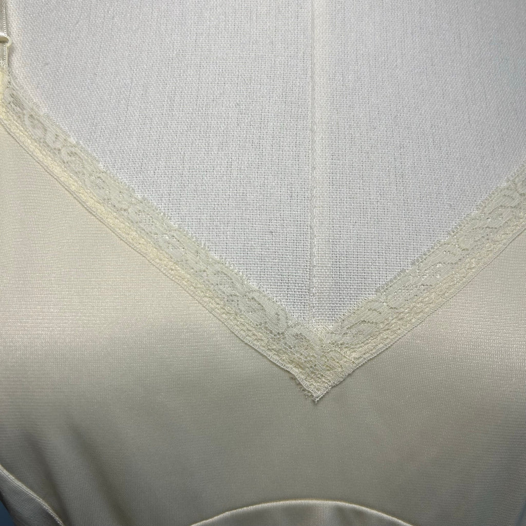 VTG 70s JCPenney Cream Slip S Minimalist Lingerie Coquette Cottage Romantic Twee