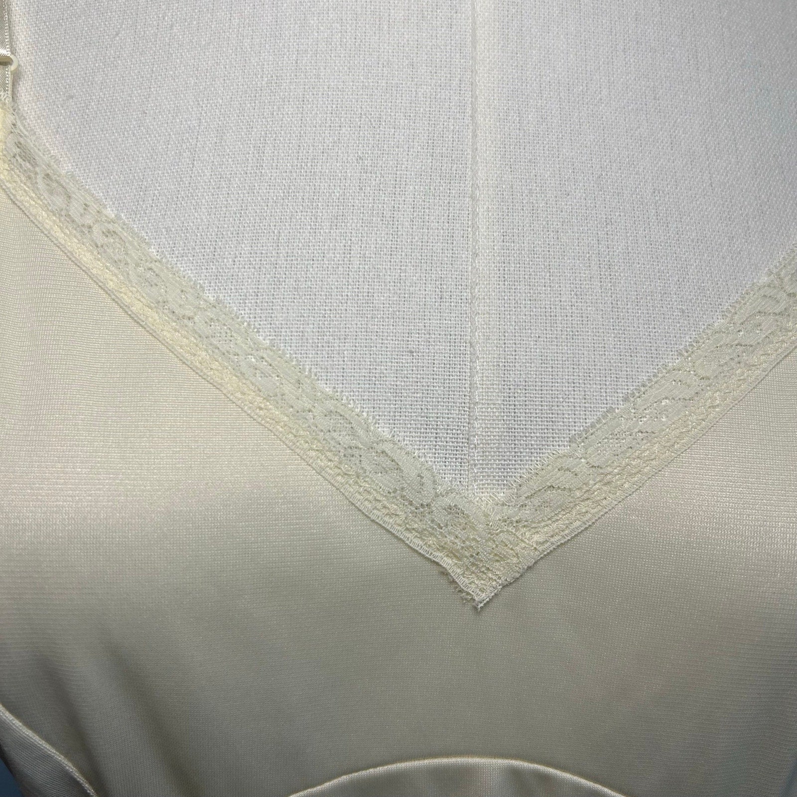 VTG 70s JCPenney Cream Slip S Minimalist Lingerie Coquette Cottage Romantic Twee