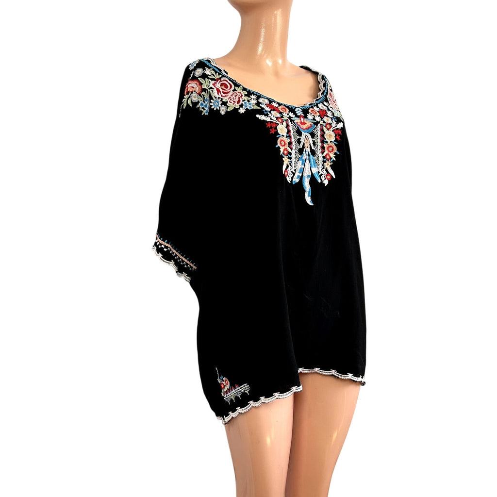 Black Southwestern Embroidered XL Rayon Batwing Blouse Top Boho Peasant Western