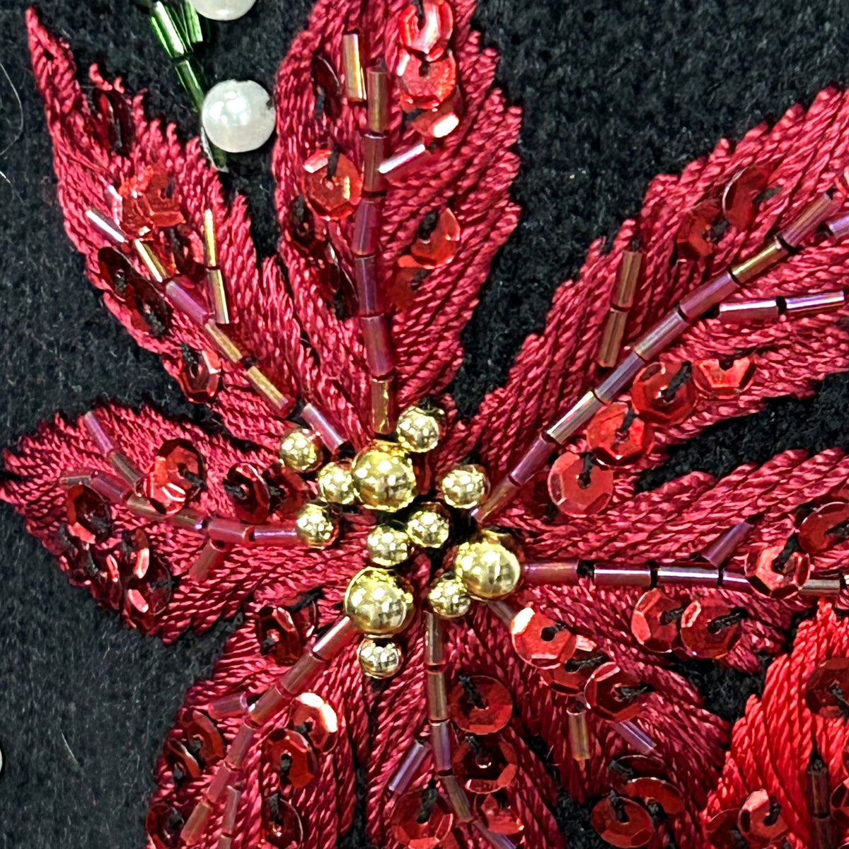 VTG 90s B.P. Design M Black Poinsettia Beaded Christmas Cardigan Faux Fur Collar