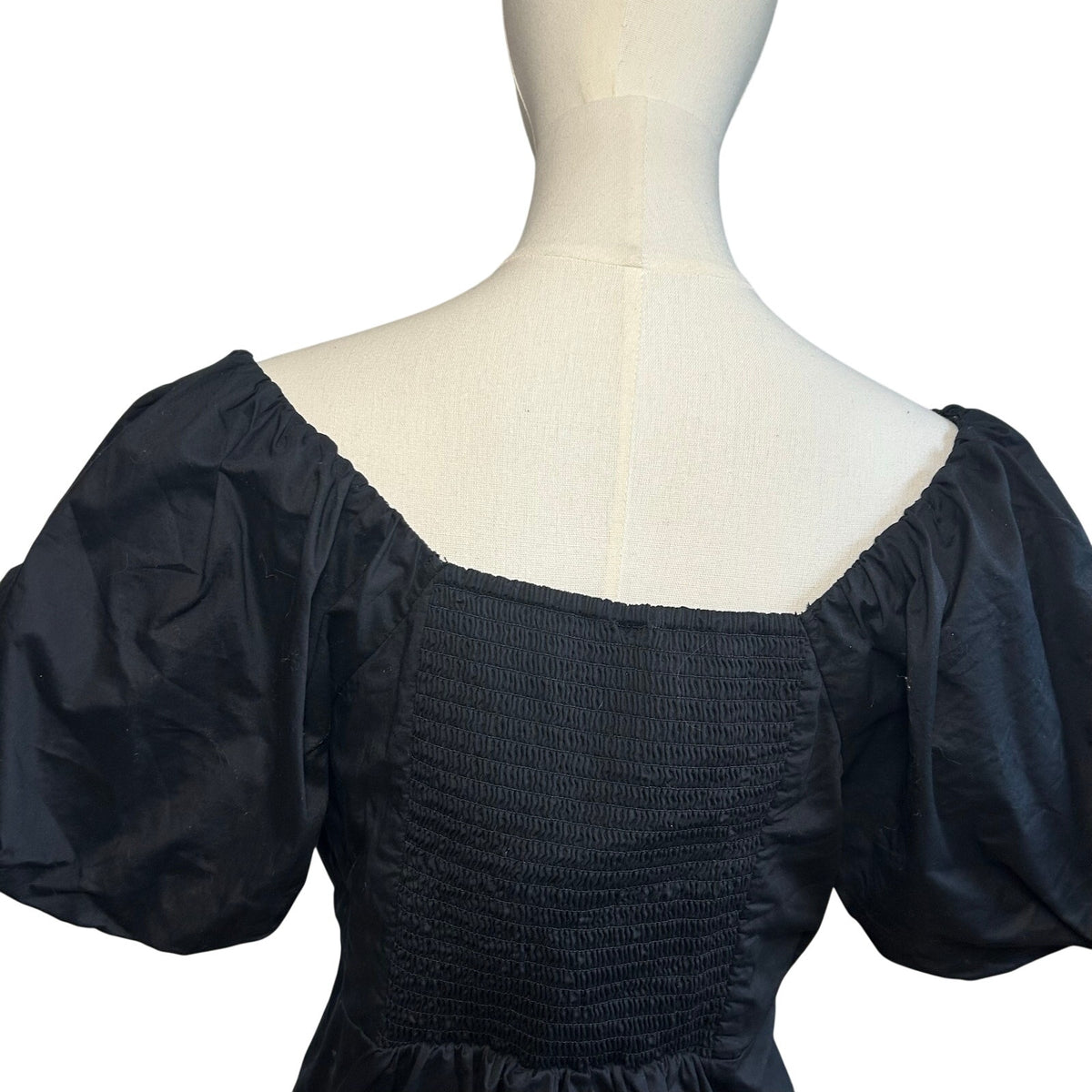 Old Navy Black L Empire Waist Puff Sleeve Top Boho Peasant Cottage Minimalist