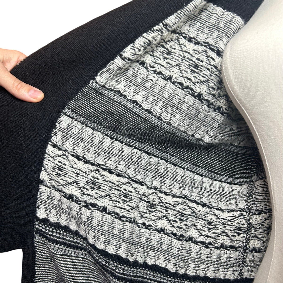 Talbots Fair Isle Wool Blend Cardigan Black White Medium Dark Academia Preppy