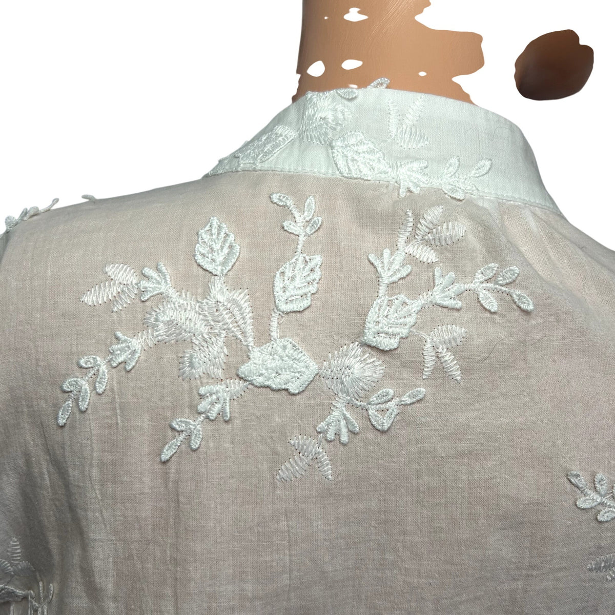 White Floral Applique Mandarin Collar Button Down Shirt L Cottagecore Boho