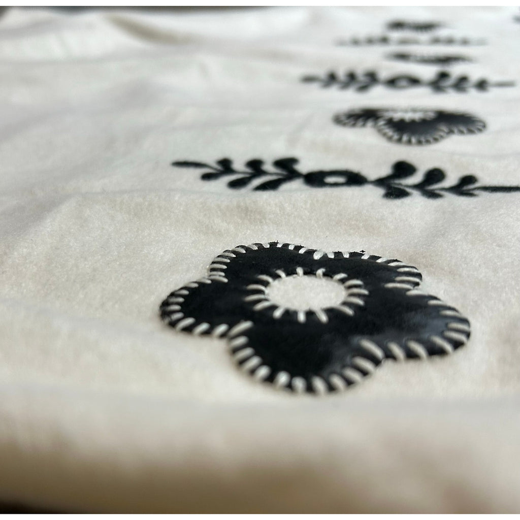 VTG 90s Venezia White Black Embroidered Mini Skirt Plus 16 XL Grunge Retro Y2K