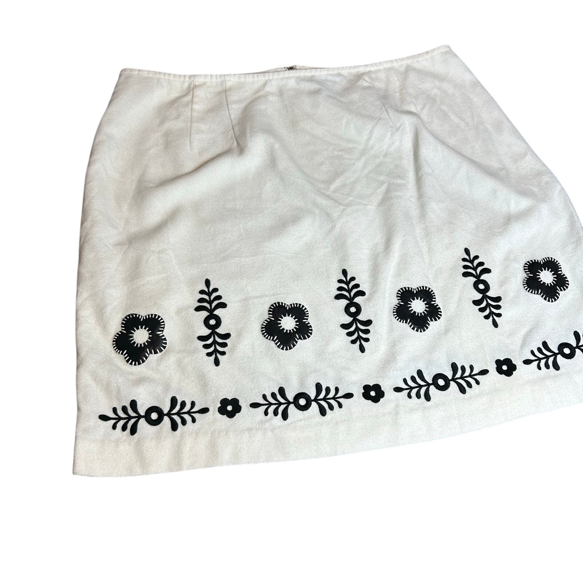 VTG 90s Venezia White Black Embroidered Mini Skirt Plus 16 XL Grunge Retro Y2K