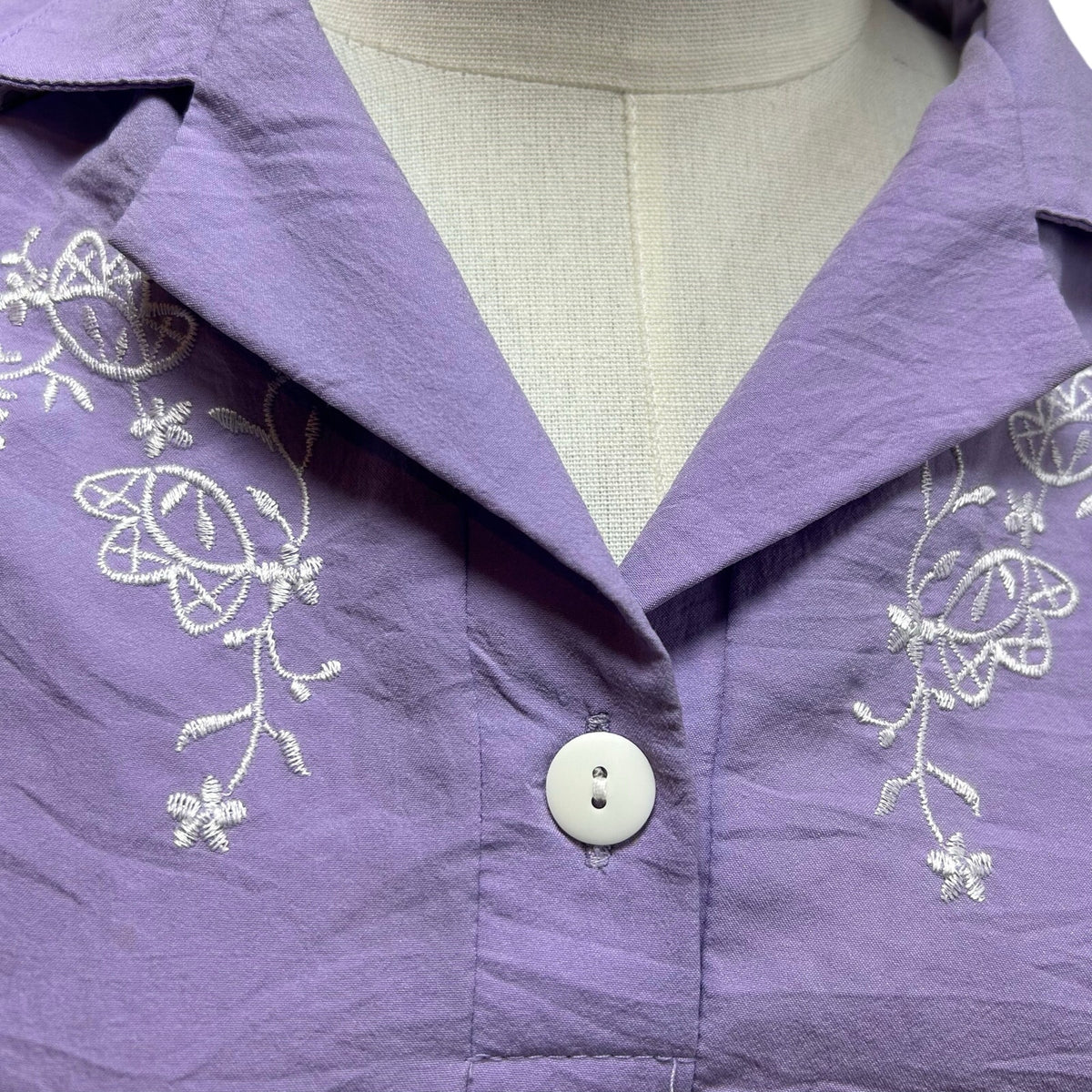VTG 90s BonWorth Embroidered Floral Pullover Windbreaker Purple Small Gorpcore