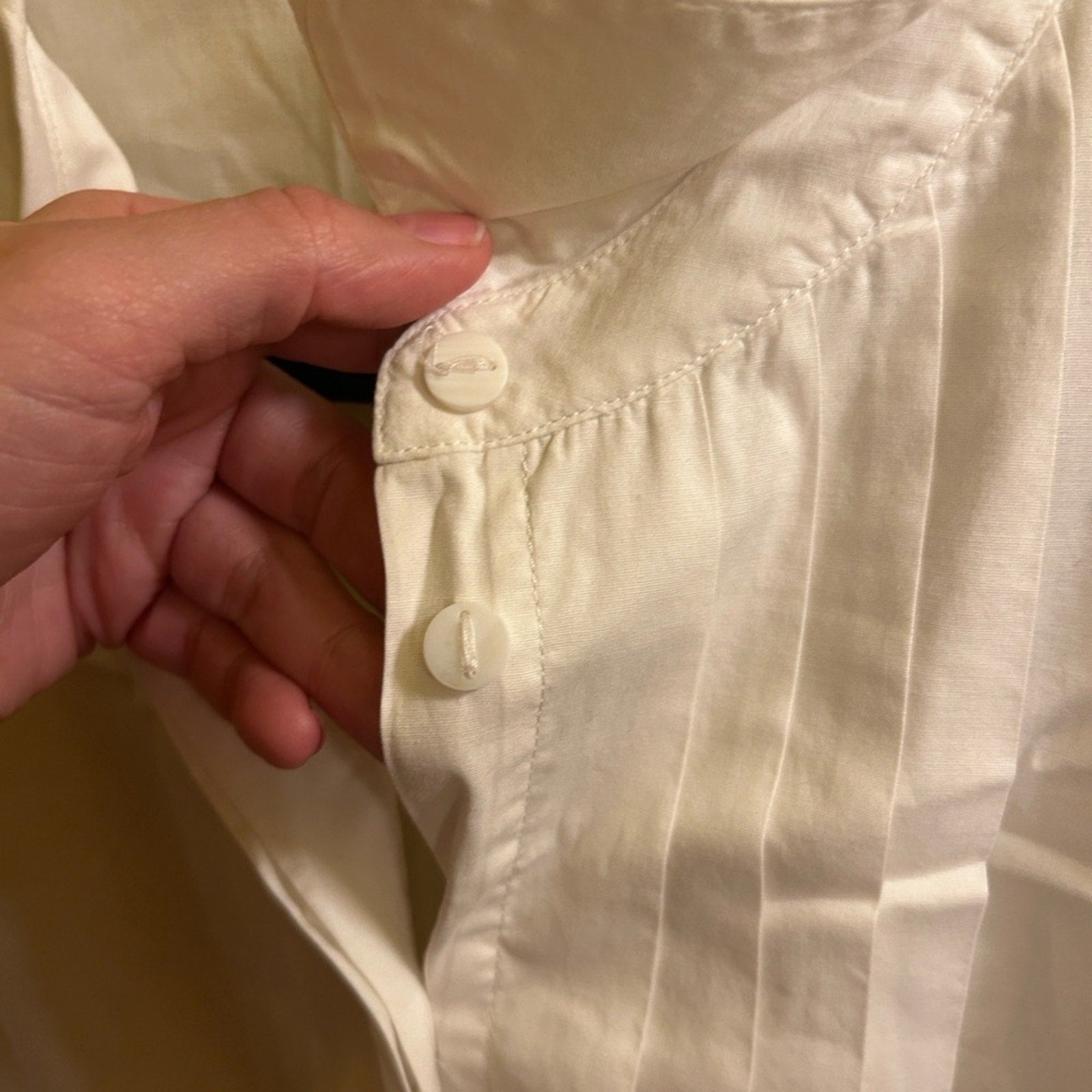 J Jill Pleated Front Stretch Cotton Button Down Shirt White Large Coastal Grandma