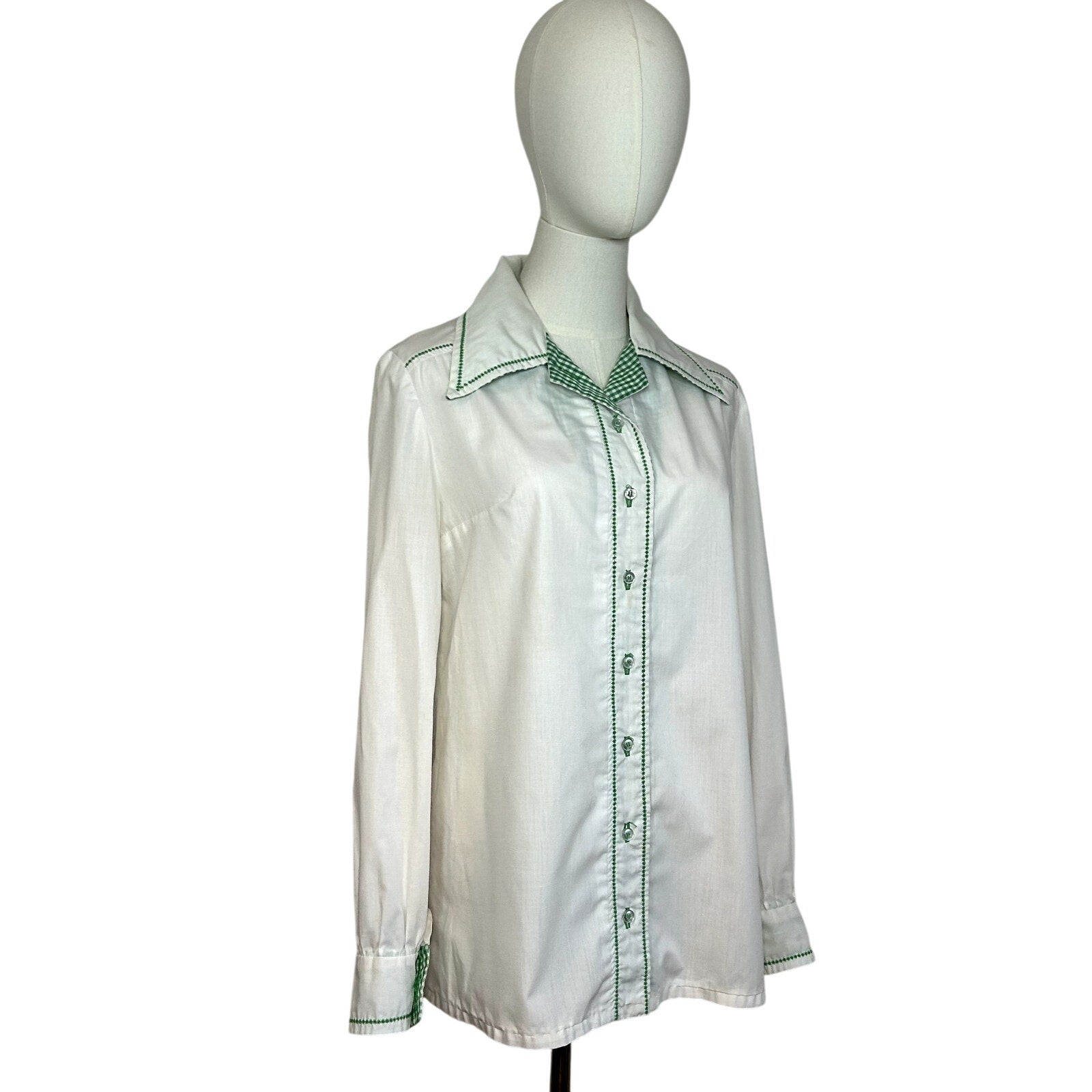 VTG 70s White Shamrock M Embroidery Gingham St. Patrick's Day Top Twee Retro