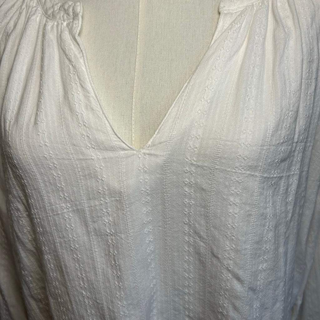 Old Navy White Textured Sea Salt Long Sleeve Top PL Casual Cottage Loungewear