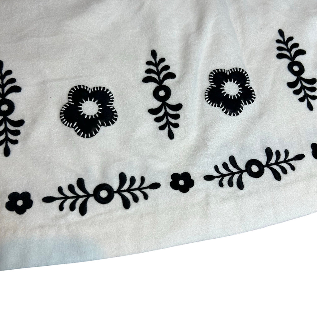 VTG 90s Venezia White Black Embroidered Mini Skirt Plus 16 XL Grunge Retro Y2K