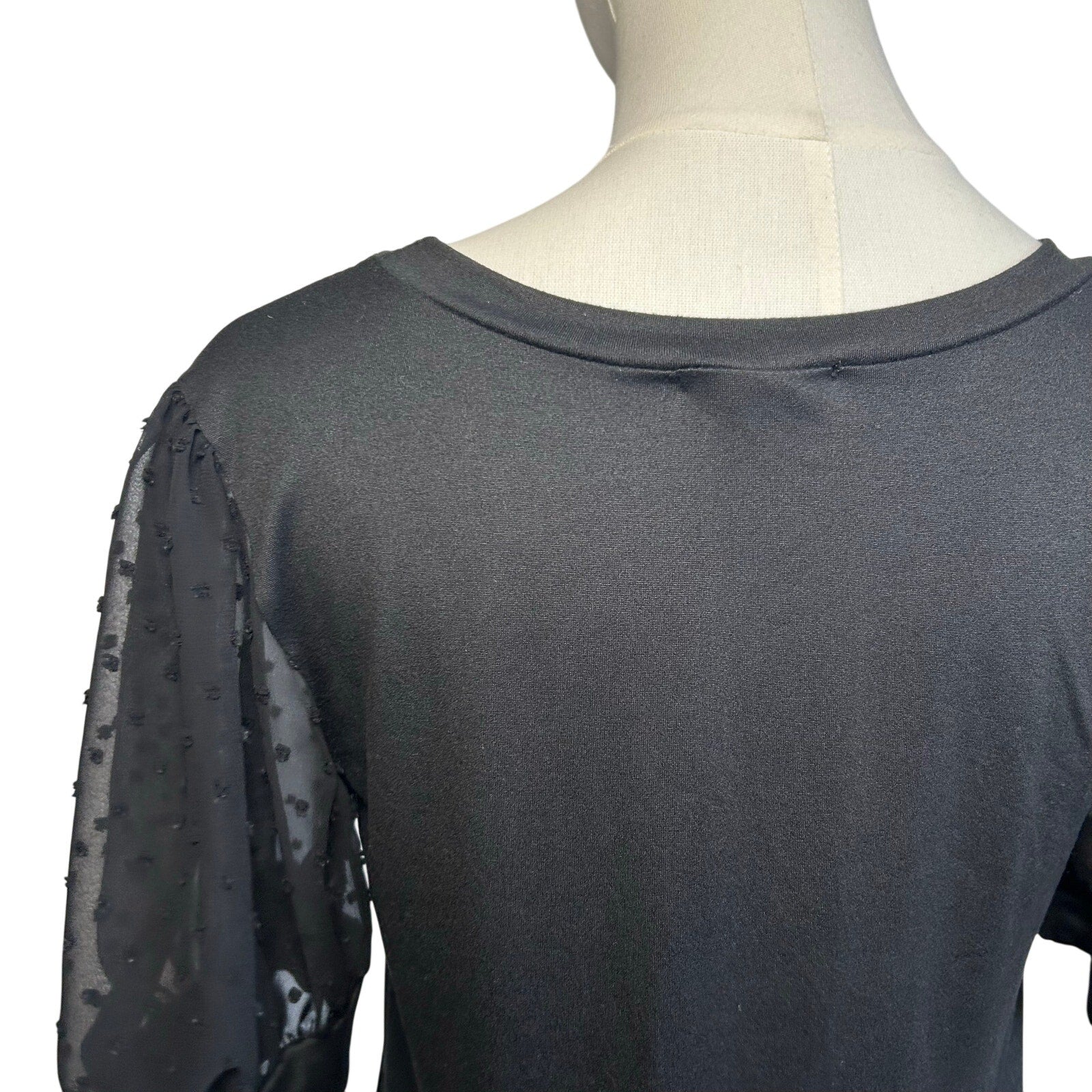 Les Amis Black Swiss Dot Puff Sleeve Top S Coquette Minimalist Goth Whimsygoth