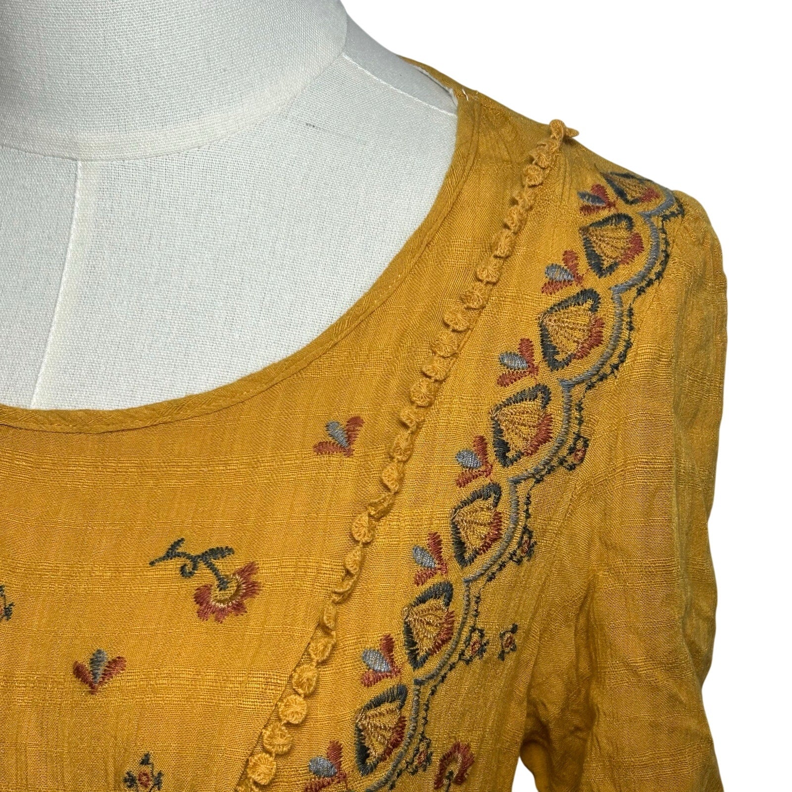 Knox Rose M Yellow Embroidered Tunic Top Boho Peasant Cottage Fairy Indie Casual