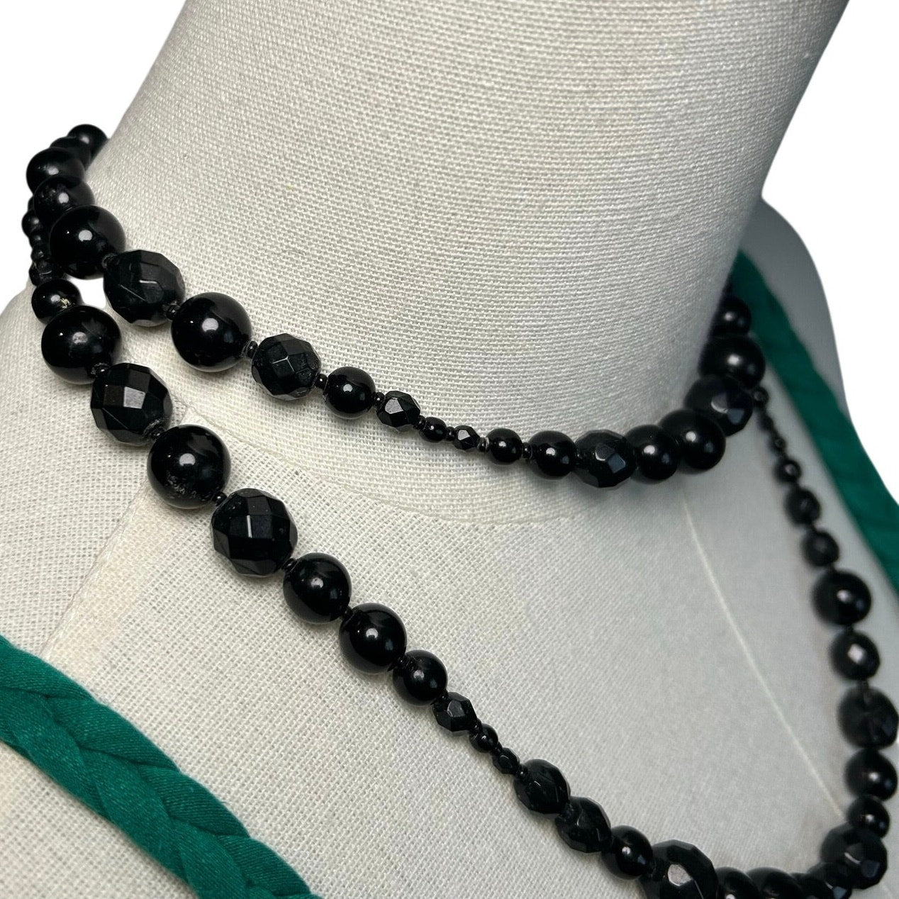 VTG Y2K Double Strand Black Bead Adjustable Choker Goth Office Siren Luxe Gatsby