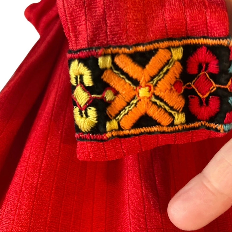VTG Beeline Red Ribbed Knit Mini Dress 60s 70s Mod Embroidered Cuffs 14 Large