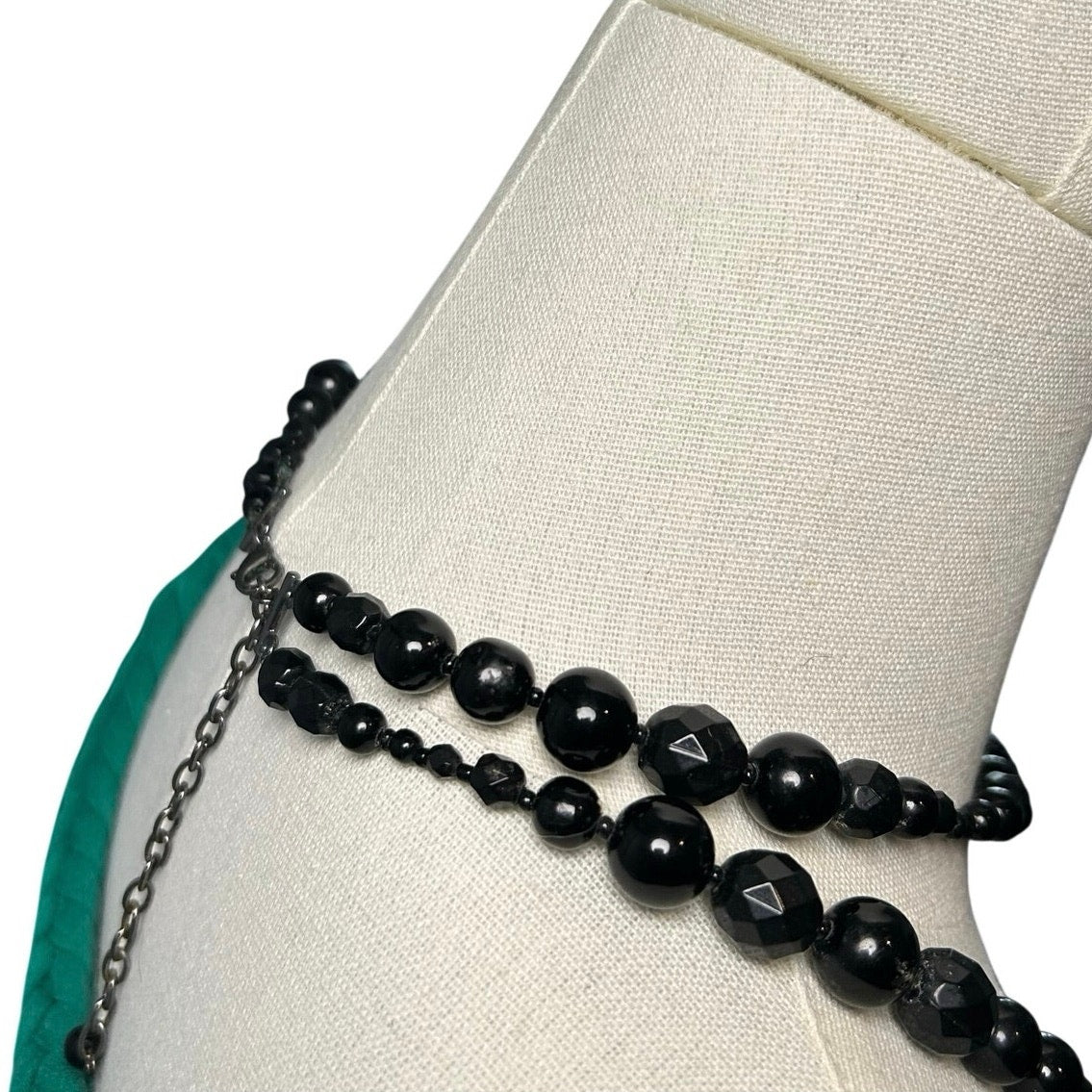 VTG Y2K Double Strand Black Bead Adjustable Choker Goth Office Siren Luxe Gatsby